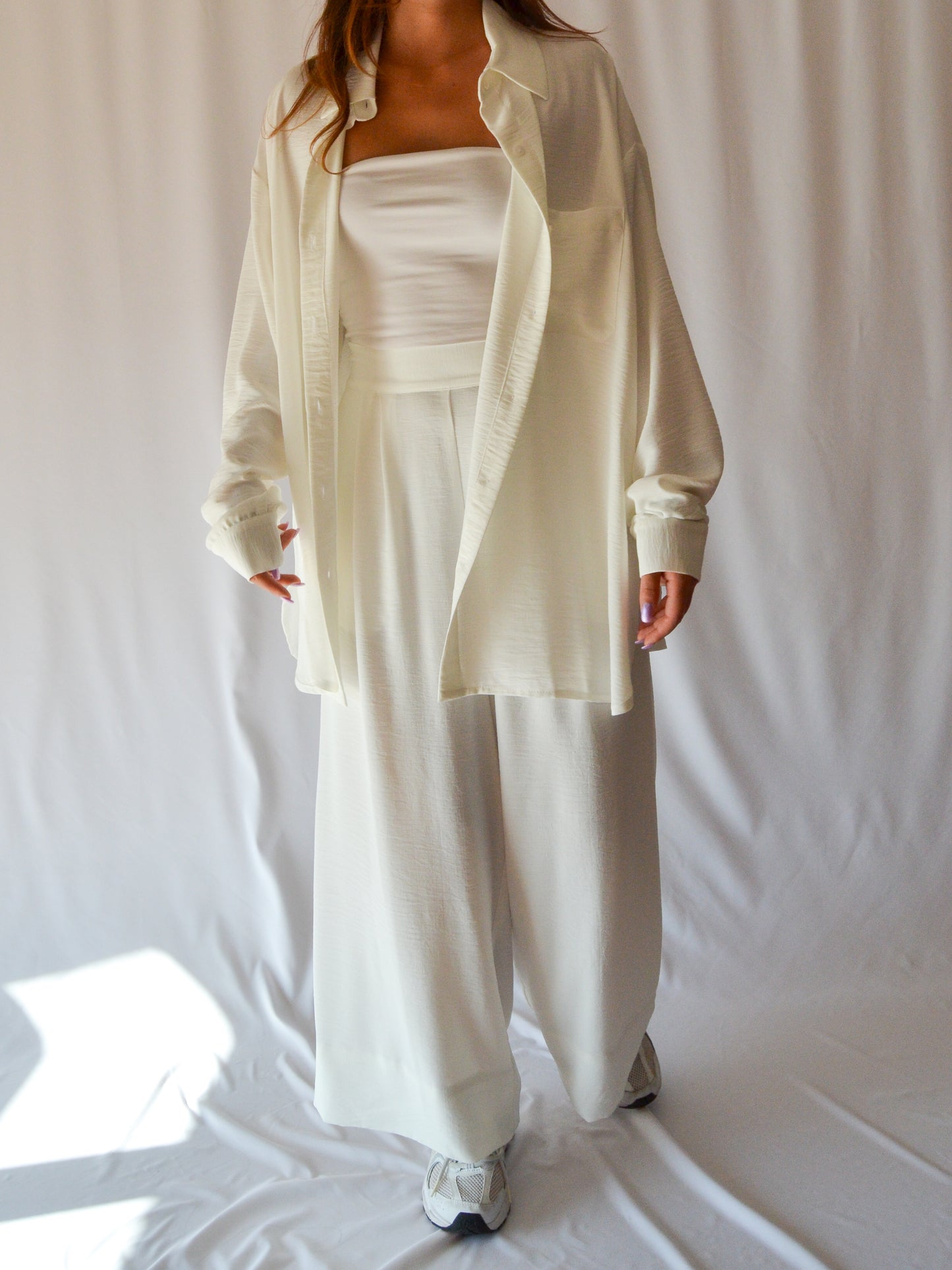 Camisa Nescence Oversized | Branco | Manga Comprida | Tamanho Único