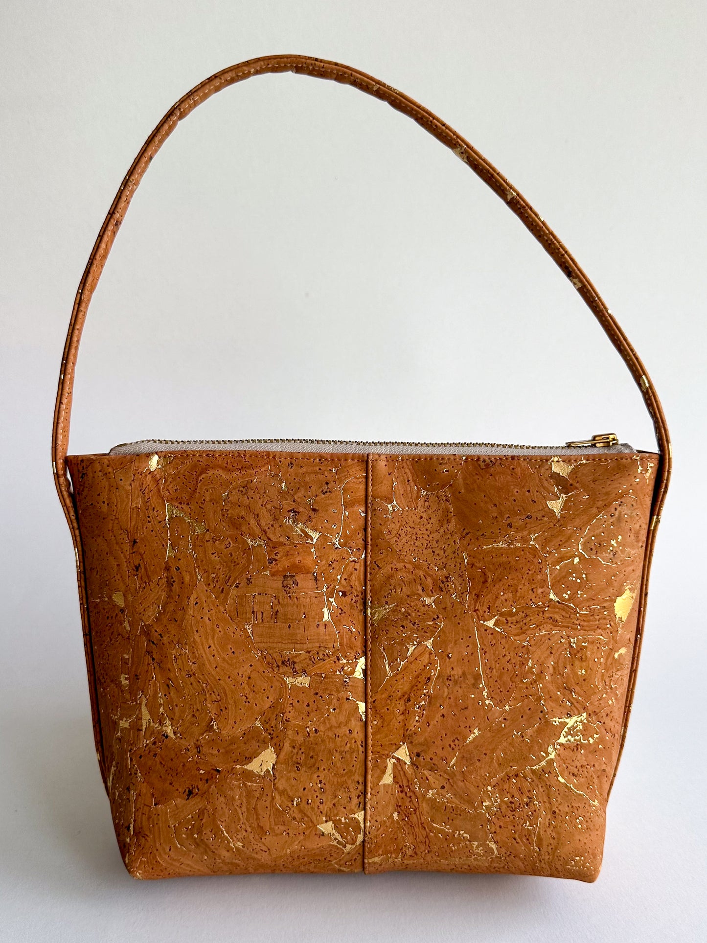 MICRO Fragments Gold in Latte | Sustainable Bag