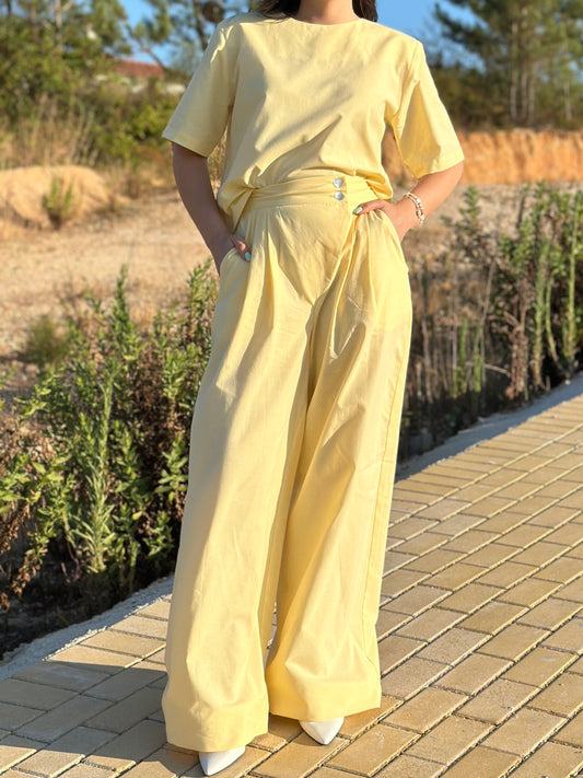 Calças LARAL | Cor Amarelo Manteiga