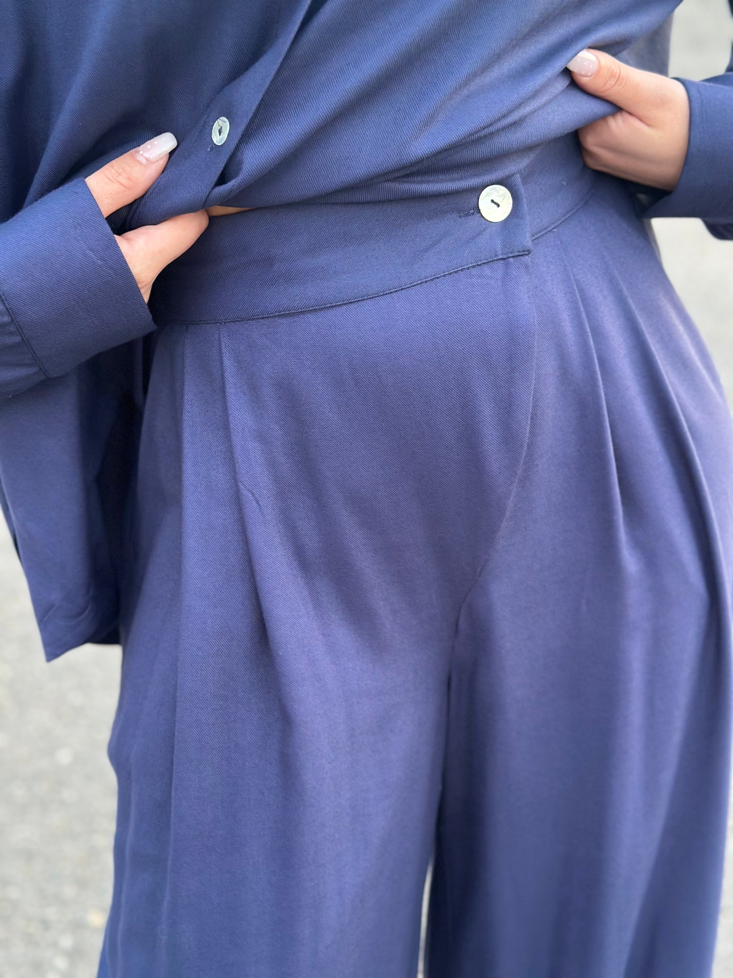 Calças Oliva | Cor Azul Escuro