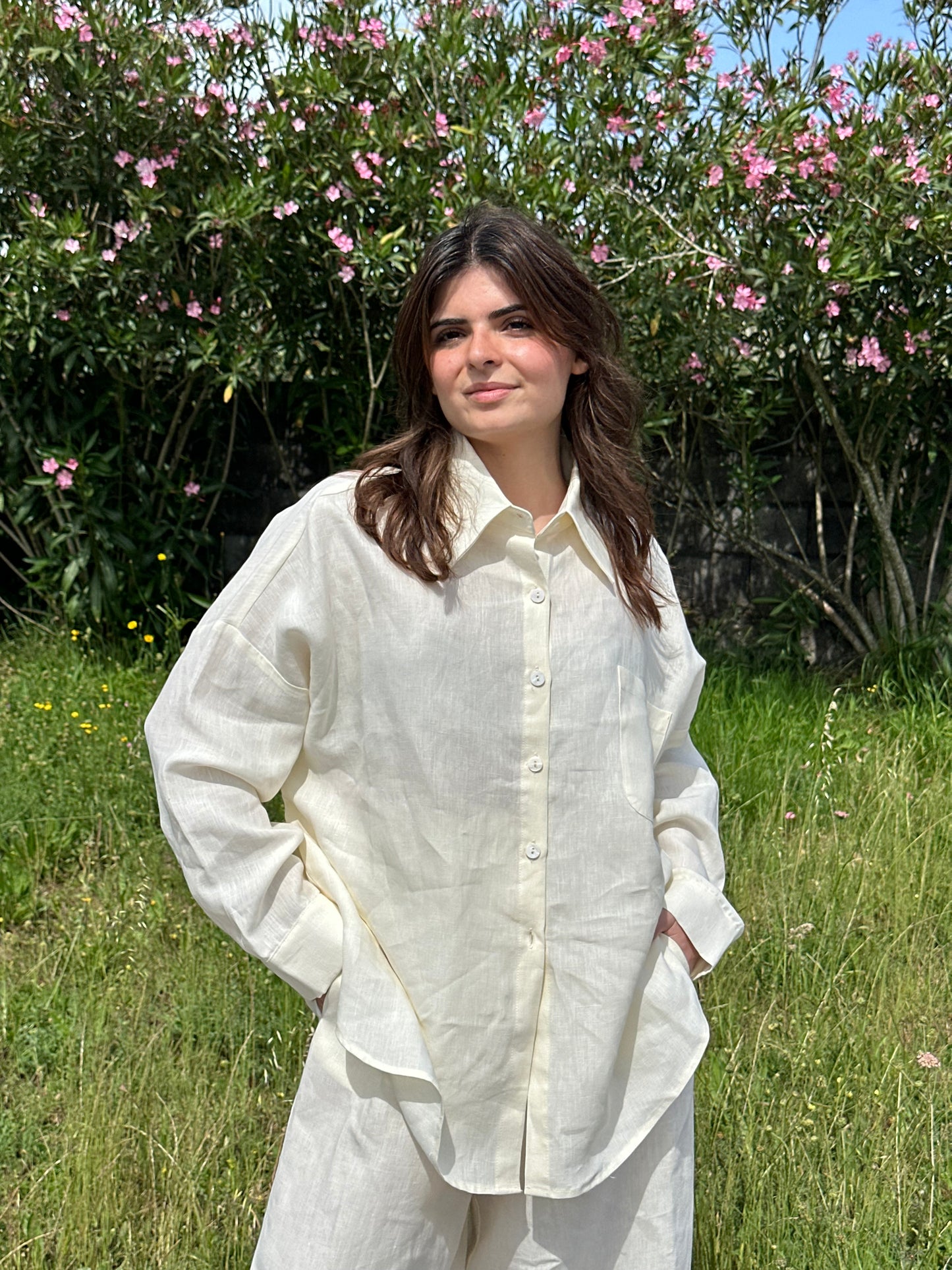 TRIVIA Shirt | Pearl White