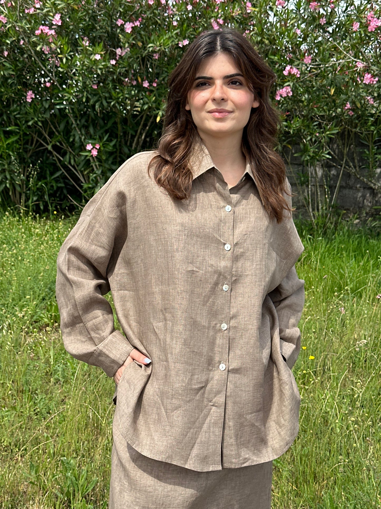 TRIVIA Shirt | Brown